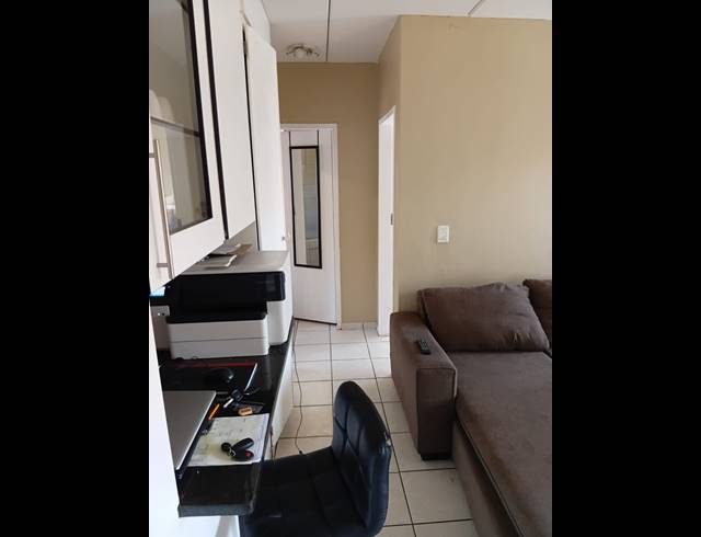2 BEDROOM APARTMENT FOR SALE IN CLARINA